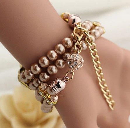 Luxury Pearl Bracelet Wristwatch Elegant Flowers Rhinestone Quartz Watch Women Ladies Casual Watch watches