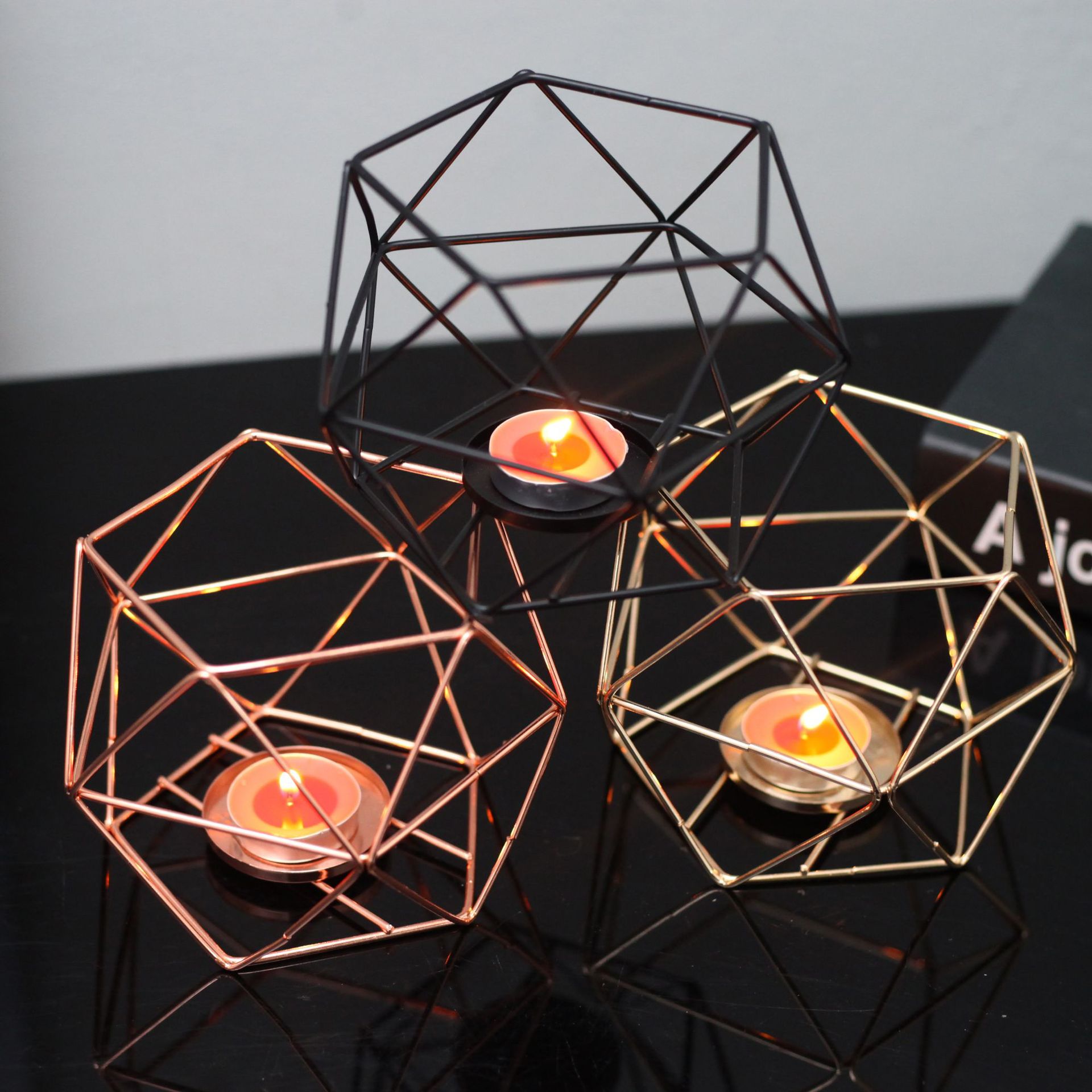 Creative Nordic Wrought Iron Geometric Candle Holder Ornaments Aromatherapy Candle Holder Home Bedroom Living Room Model Room Decorations