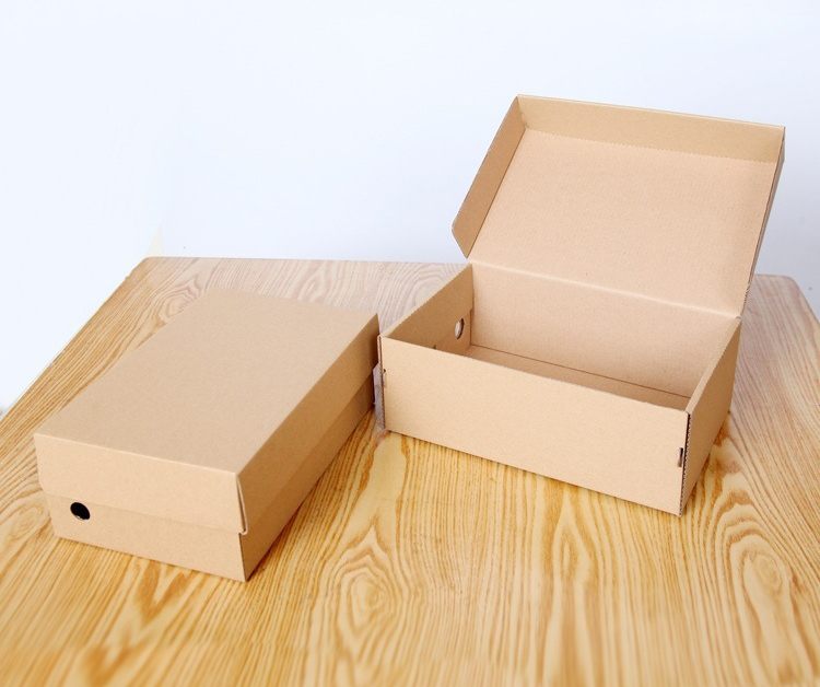 Kraft Paper Box Custom Folding Clamshell Shoe Box Sports Shoes Leather Shoes Corrugated Paper Box Express Packaging Storage Box