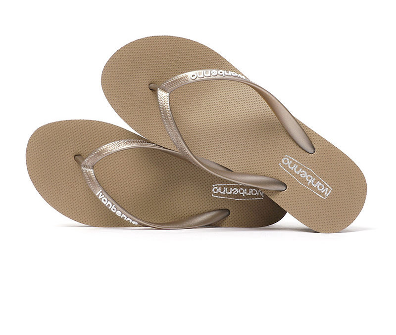 Manufacturers Of Flip Flops Women Wear 2022 New Beach Sandals And Slippers With Thick-soled Slope And Non-slip High Heels For Summer