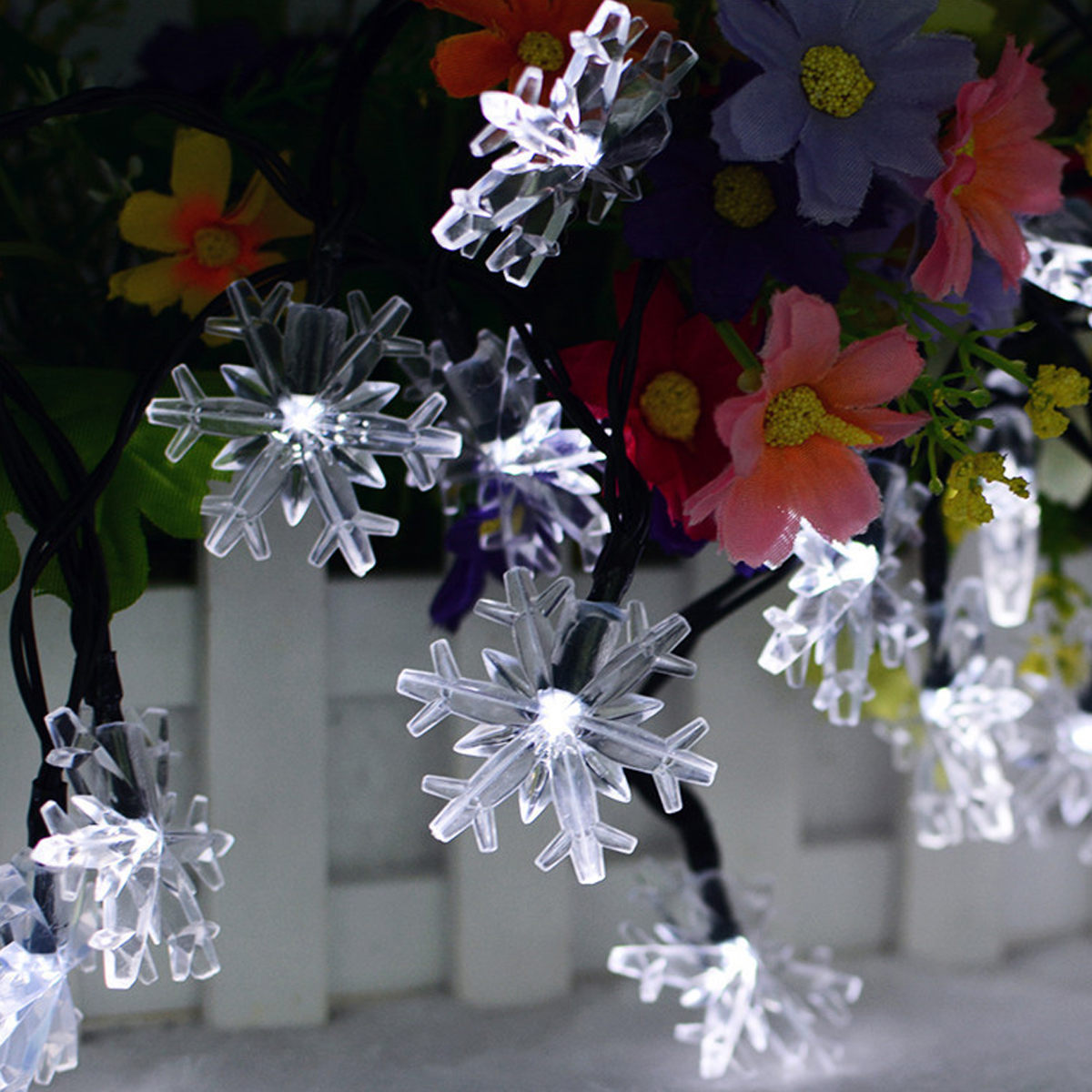 30 LED Solar Powered Snowflake String Light Christmas Tree Outdoor Decor