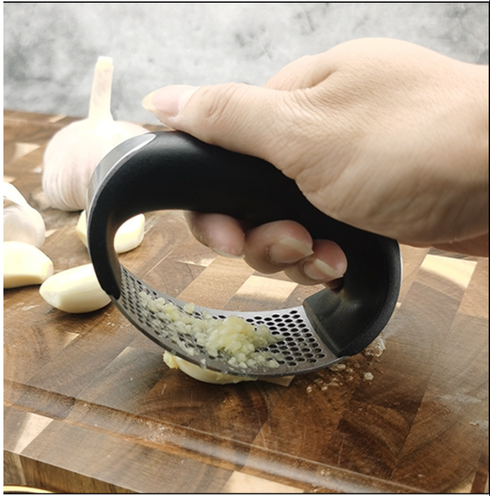 Buy quality Manufacturers Stock 304 Stainless Steel Arc Garlic Press