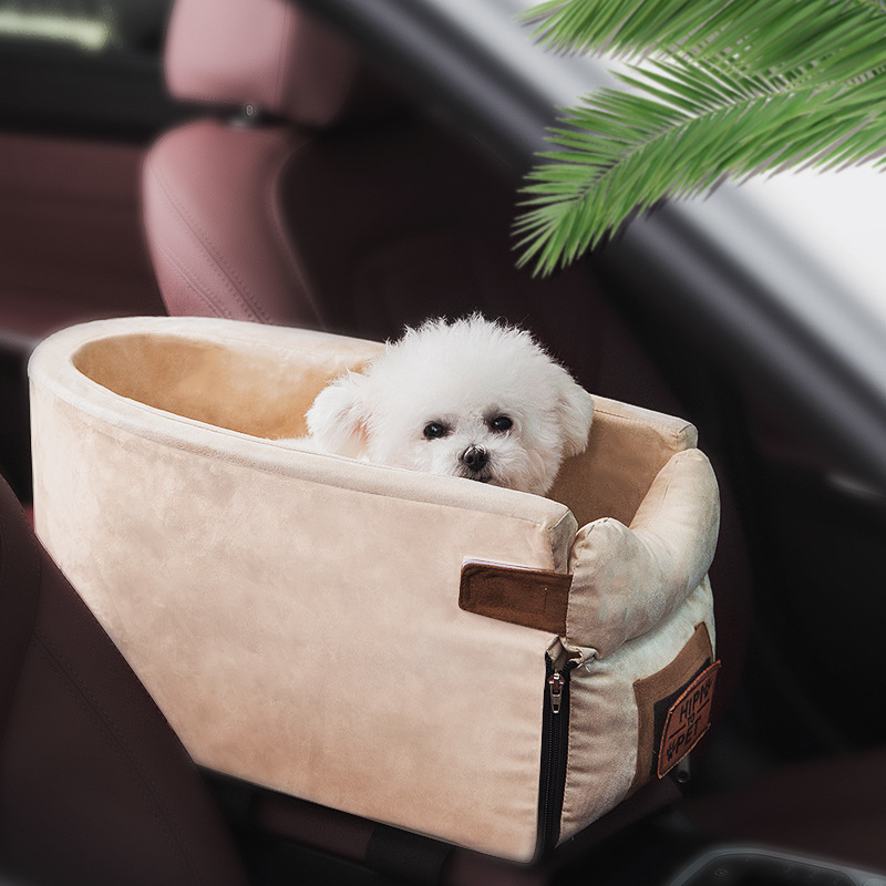 Dog Car Kennel Car Pet Car Pad Cat Safety Seat Central Control Nest Teddy Bomei Pet Supplies