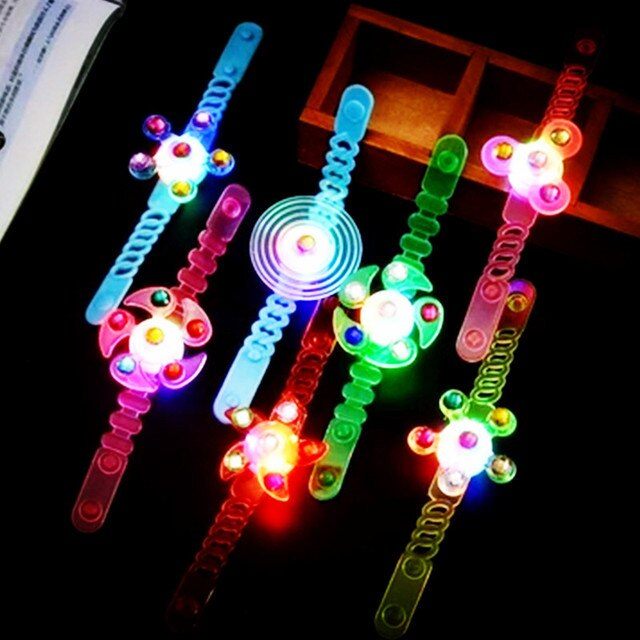 Kindergarten Children Small Gifts Giveaways Colorful Luminous Bracelet Flash Gyro Watch With Drill Toy Park Wholesale