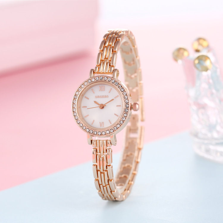 Watch Female Ins Style Exquisite Simple Temperament Thin Belt Small Dial Quartz Bracelet Mother-of-pearl Ladies Watch