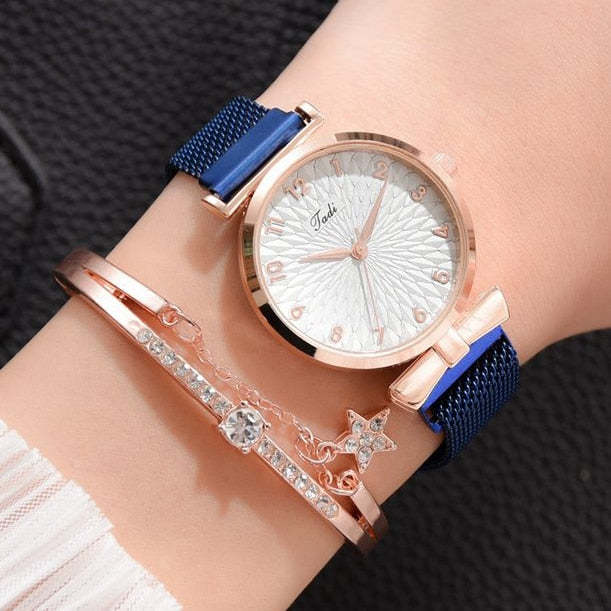 Women's Digital Watch Comes with Personalized Fashion Bracelet Gift Watch
